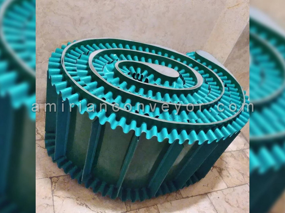 تسمه نقاله پله و بغل بند دار